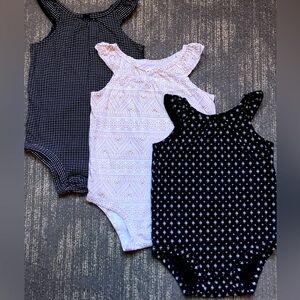 Carter's Baby Girl Bodysuits size 24 months